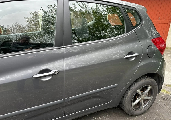 Kia Venga cena 19000 przebieg: 251790, rok produkcji 2010 z Kraków małe 254